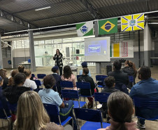 PCPR ministra palestra sobre crimes cibernéticos e violência sexual em Francisco Beltrão