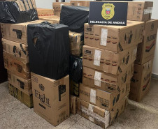 PCPR prende homem por contrabando e porte ilegal de arma de fogo em Andirá