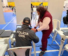 PCPR na Comunidade oferece serviços de polícia judiciária à população de Cantagalo e Paranavaí