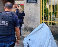PCPR prende cinco pessoas em operação contra grupo que movimentou R$ 4 milhões com sextortion