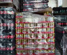 PCPR prende homem e apreende mais de 8,4 mil garrafas de vinho falsificadas em Curitiba