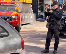 Maio Amarelo: forças de segurança realizam simulado de sinistro de trânsito em Maringá