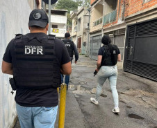 PCPR prende dois suspeitos de integrar grupo especializado em furtos a apartamentos de luxo