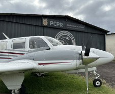 Com seu primeiro comandante de avião, PCPR intensifica uso de aeronave de asa fixa