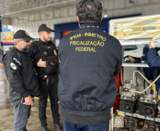 PCPR participa de fiscalização em postos de combustíveis em Campina da Lagoa e Nova Cantu