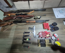 PCPR prende seis pessoas e apreende arsenal durante operação contra comércio ilegal de armas