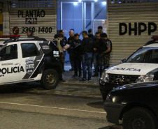 Operação Lei e Ordem: PCPR cumpre mandados judiciais contra policiais militares envolvidos em crimes de homicídio na Capital