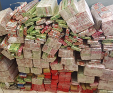 PCPR apreende veículo de luxo e 472 quilos de maconha em Foz do Iguaçu