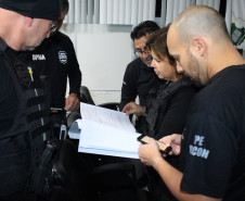 PCPR prende suspeitos de aplicar golpe na venda de pacotes de viagem para Terra Santa