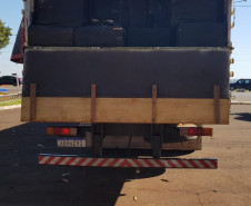 PCPR apreende cigarros paraguaios durante ação conjunta em Santa Terezinha do Itaipu