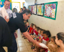 PCPR realiza ação beneficente em comemoração a semana da criança