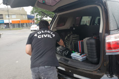 PCPR prende 22 pessoas suspeitas de adulterar quilometragens de veículos para venda