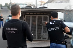 PCPR prende cinco por tráfico e fecha laboratório de cocaína na RMC 