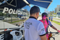PCPR atende veranistas com delegacia móvel durante o Natal em Matinhos