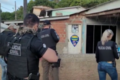policiais civis em operação