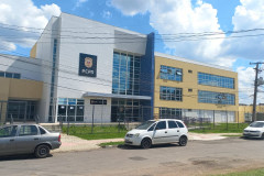 Fachada da delegacia de São José dos Pinhais