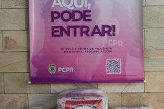 PCPR recebe doações de cestas básicas do Sinduscon para serem doadas para mulheres vítimas de violência doméstica 