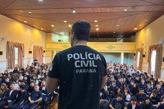PCPR orienta 450 adolescentes sobre crimes virtuais em Santa Felicidade