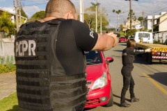 PCPR prende 14 pessoas durante operação contra o tráfico de drogas 