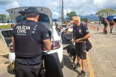 Com abordagens, forças policiais promovem primeira ação do Verão Maior Paraná