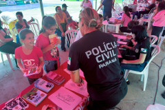 PCPR na Comunidade leva serviços de polícia judiciária para mais de 1,9 mil pessoas em Pinhais e Foz do Iguaçu