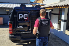 PCPR prende homem por descumprimento de medida protetiva contra a própria irmã em Irati