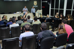 PCPR, PMPR e PRF prendem homem que capotou veículo com drogas na BR-277