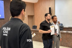PCPR homenageia servidores com medalhas de serviço policial no Sudoeste