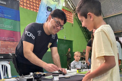 PCPR na Comunidade leva serviços de polícia judiciária e orientações para mais de 5,9 mil pessoas em Jaguariaíva e Colombo