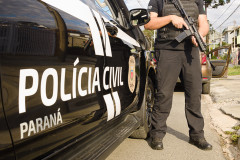 PCPR prende duas pessoas em ação contra os maus-tratos aos animais na RMC