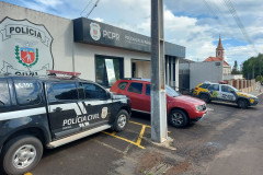 PCPR prende dois homens por descumprimento de medida protetiva em Teixeira Soares