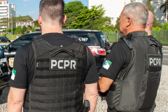 PCPR prende duas pessoas em flagrante por tráfico de drogas e associação para o tráfico em Ponta Grossa 