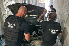 PCPR prende oito integrantes de grupo especializado em furtos e adulteração de veículos