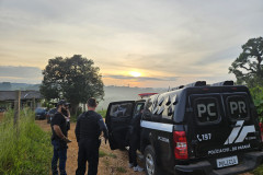 PCPR prende três pessoas por tráfico, receptação e associação criminosa nos Campos Gerais