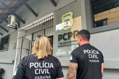 PCPR prende homem em flagrante por manter pássaros em cativeiro e outros crime em Antonina 