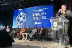 PCPR homenageia 146 servidores com medalhas especiais de Serviço Policial na Capital