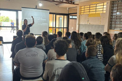 PCPR realiza palestra em escola para alunos sobre segurança, direitos e cidadania no interior de São Jorge do Oeste