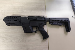 PCPR cumpre mandado de busca e apreensão devido a venda ilegal de armas de fogo em Rolândia