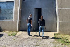 PCPR prende quatro homens por falsificação de cerveja em Quatro Barras 