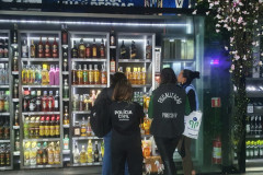 PCPR realiza operação de fiscalização de bebidas com indícios de falsificação em São José dos Pinhais