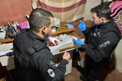PCPR prende 42 pessoas e apreende R$ 700 mil em operação interestadual contra estrutura de organização criminosa