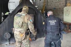 PCPR e PMPR incineram mais de uma tonelada de cocaína em Curitiba e Araucária