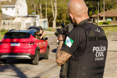 PCPR prende homem investigado por furtos em Pinhais