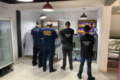 PCPR prende dois homens por crimes contra a saúde pública e a ordem tributária em Curitiba 