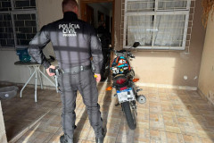 PCPR cumpre buscas contra suspeitos de praticar manobras ilegais com motocicletas