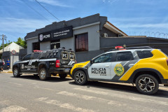 PCPR e PMPR prendem homem por posse irregular de arma de fogo em ipiranga