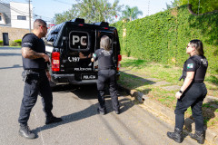 PCPR prende mãe por agredir filhas adolescentes em Centenário do Sul