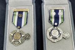 PCPR homenageia 13 servidores com Medalhas de Serviço Policial em Matinhos