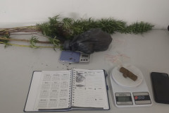 PCPR prende homem em flagrante por tráfico de drogas em Campo Magro 