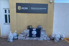 PCPR cumpre mandados e apreende mais de 380 quilos de drogas em Cascavel